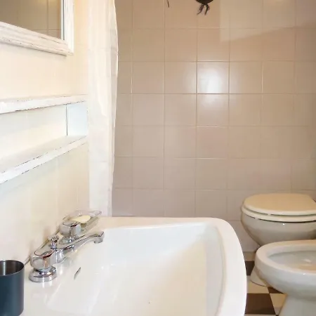 Locazione Turistica Casa Antonietta Holiday home Domaso